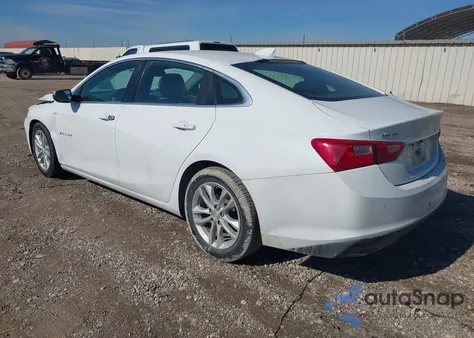 2017 Chevrolet Malibu Hybrid z USA, uszkodzony, nr VIN 1G1ZJ5SU4HF181686